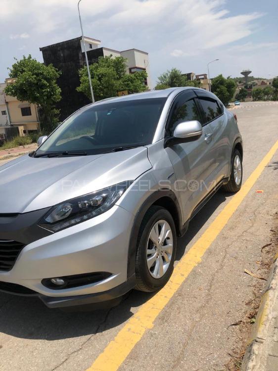 Honda Vezel 2015 for Sale in Islamabad Honda Vezel 2015 for Sale in Islamabad Image-4