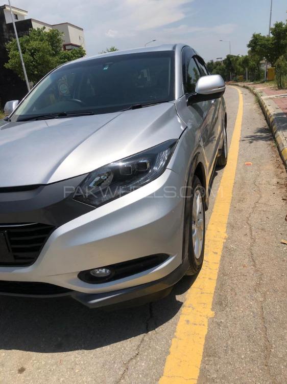 Honda Vezel 2015 for Sale in Islamabad Honda Vezel 2015 for Sale in Islamabad Image-5