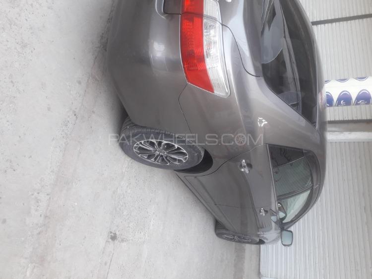 Toyota Premio 2011 for Sale in Lahore Toyota Premio 2011 for Sale in Lahore Image-7