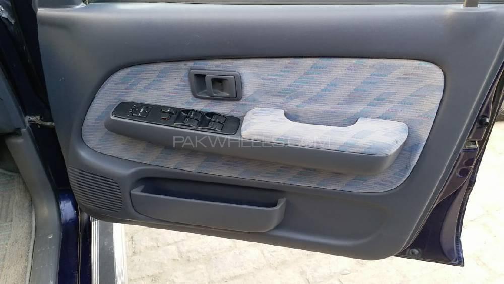 Toyota Hilux 1998 for Sale in Quetta Toyota Hilux 1998 for Sale in Quetta Image-10