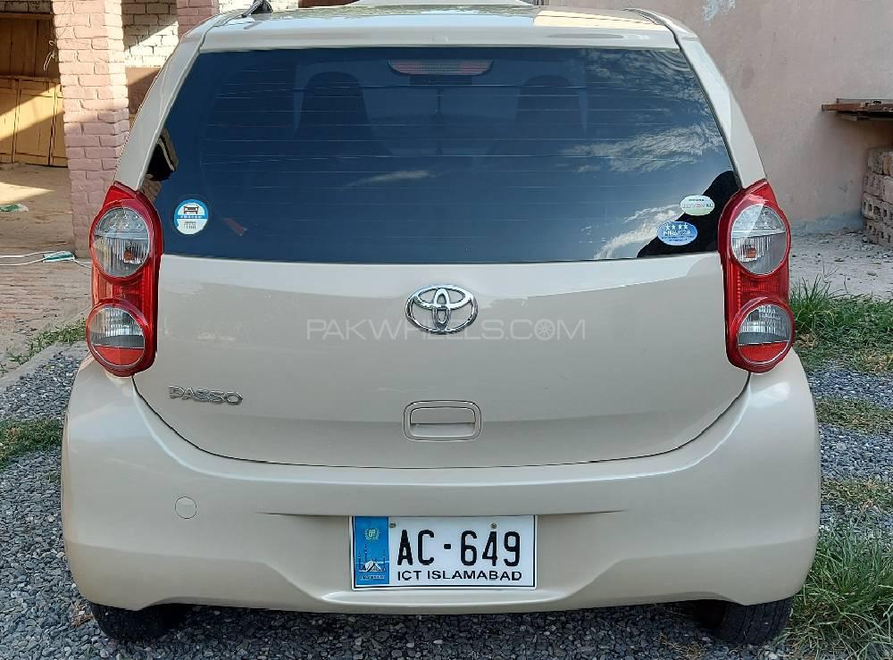 Toyota Passo 2010 for Sale in Mardan Image-1