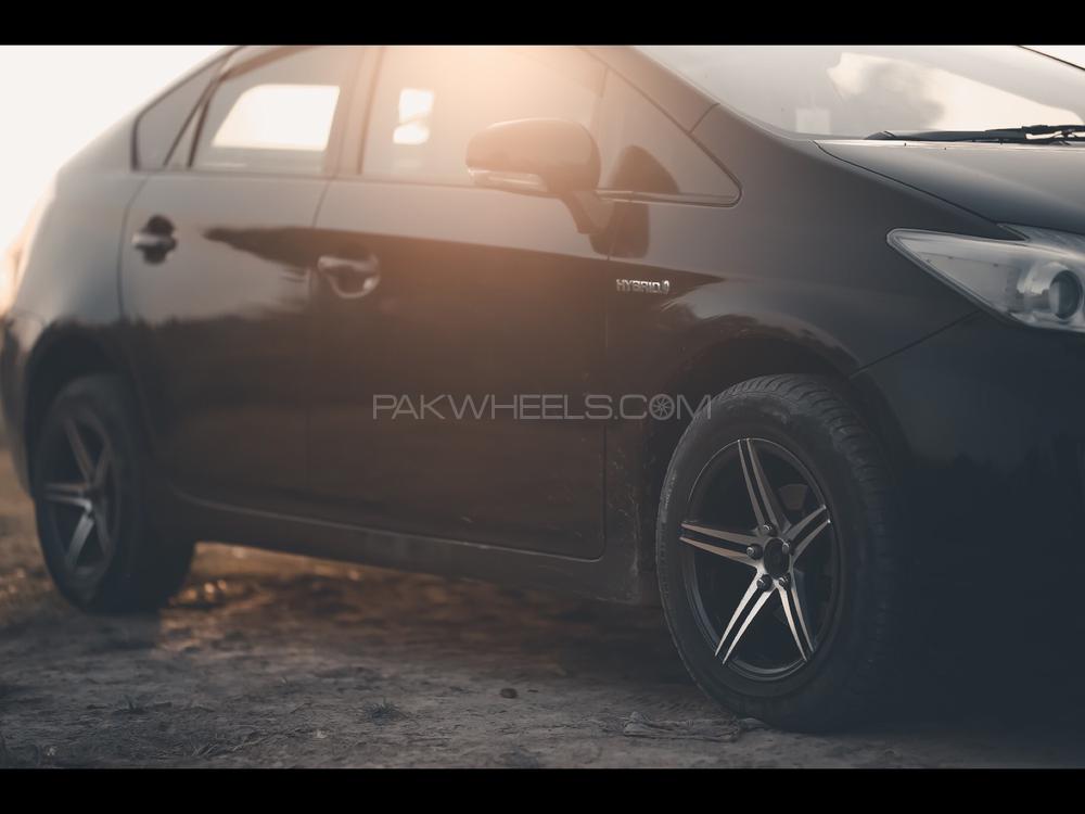 Toyota Prius 2014 for Sale in Rahim Yar Khan Toyota Prius 2014 for Sale in Rahim Yar Khan Image-6