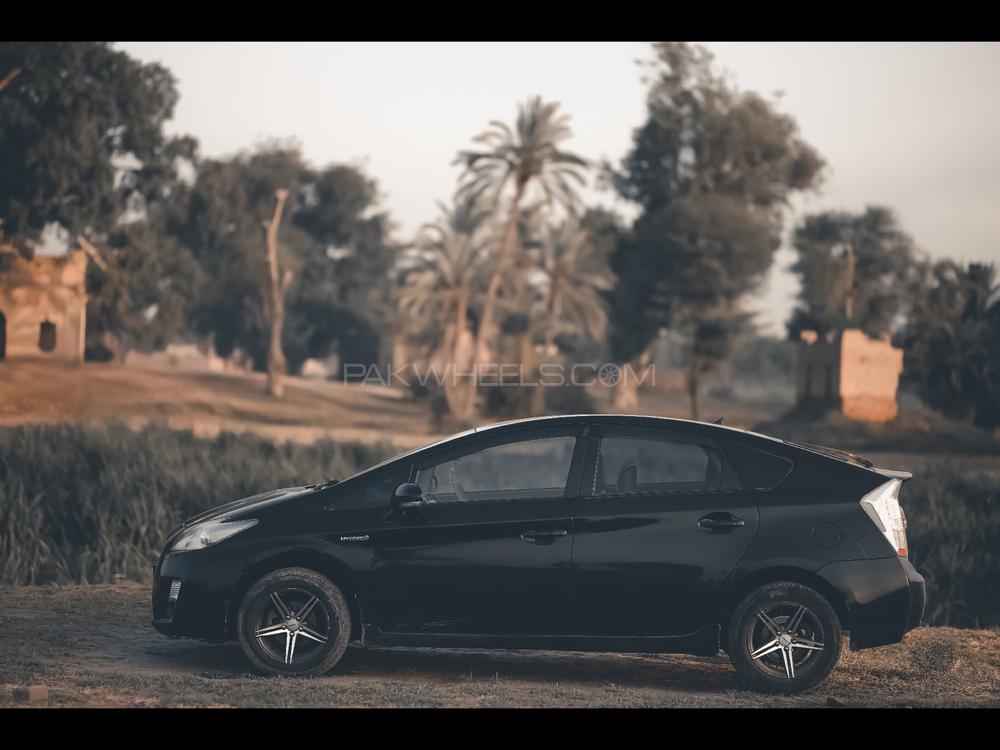 Toyota Prius 2014 for Sale in Rahim Yar Khan Toyota Prius 2014 for Sale in Rahim Yar Khan Image-8