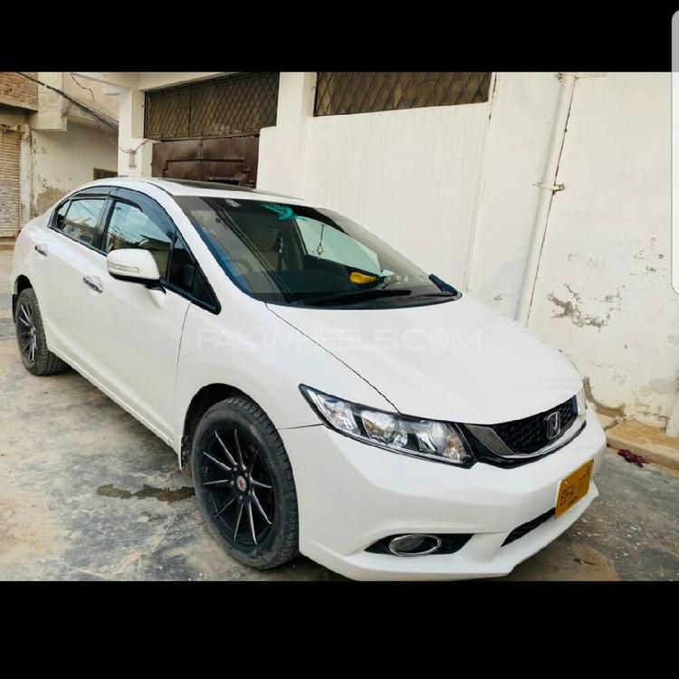 Honda Civic 2016 for Sale in Hyderabad Image-1