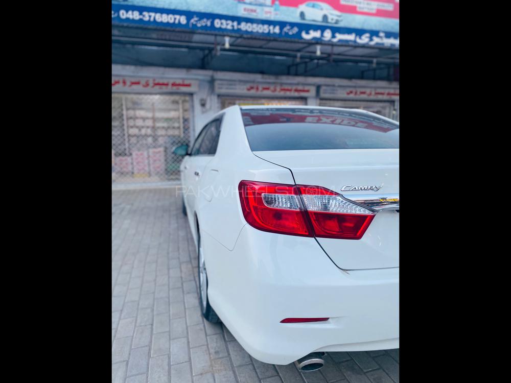 Toyota Camry 2013 for Sale in Sargodha Toyota Camry 2013 for Sale in Sargodha Image-10