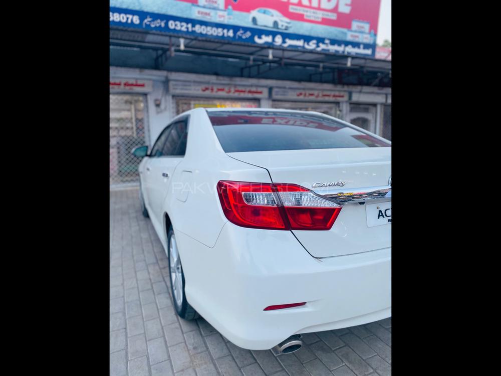Toyota Camry 2013 for Sale in Sargodha Toyota Camry 2013 for Sale in Sargodha Image-9