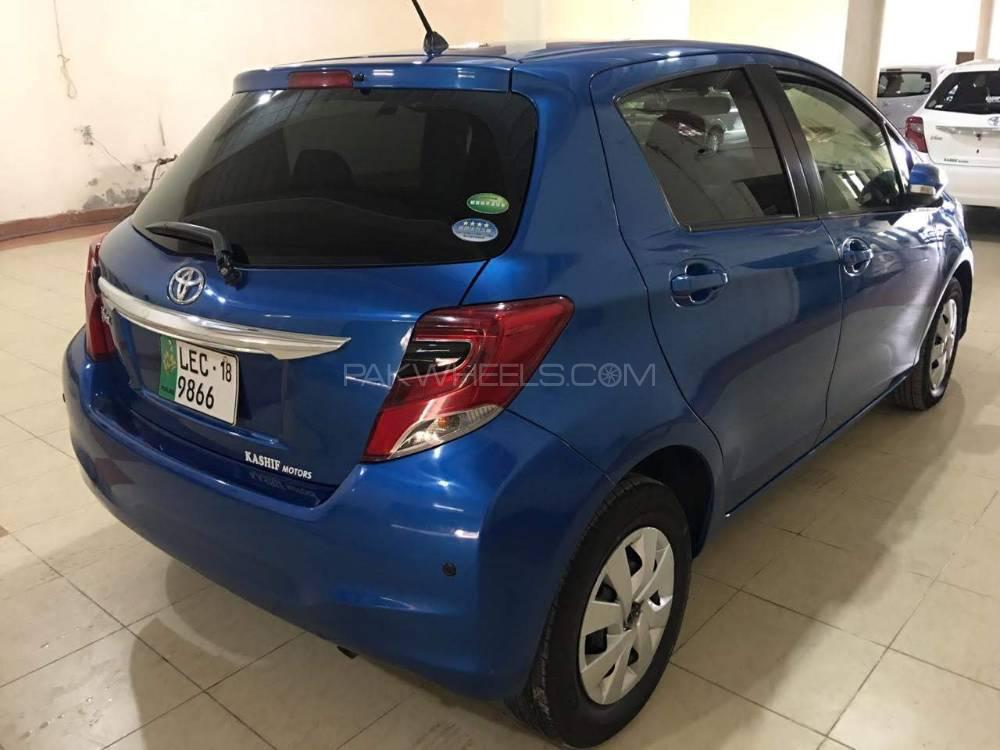 Toyota Vitz 2014 for Sale in Lahore Toyota Vitz 2014 for Sale in Lahore Image-4