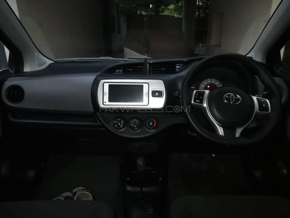Toyota Vitz 2014 for Sale in Lahore Toyota Vitz 2014 for Sale in Lahore Image-6