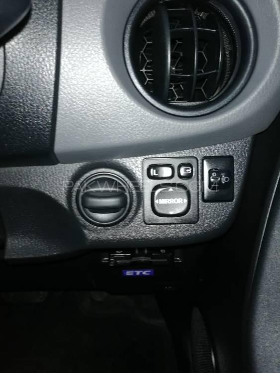 Toyota Vitz 2014 for Sale in Lahore Toyota Vitz 2014 for Sale in Lahore Image-8