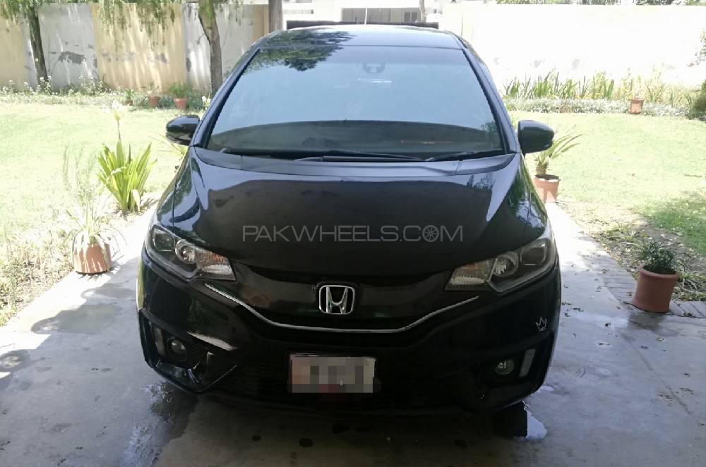 Honda Fit 2014 for Sale in Nowshera Honda Fit 2014 for Sale in Nowshera Image-2