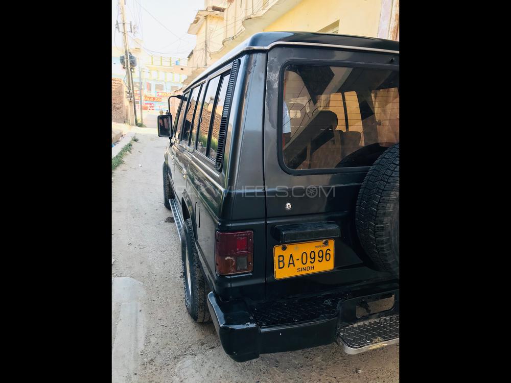 مٹسوبیشی پجیرو 1986 for Sale in پشاور مٹسوبیشی پجیرو 1986 for Sale in پشاور Image-6