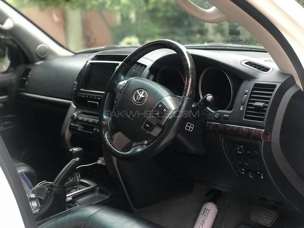 Toyota Land Cruiser 2010 for Sale in Islamabad Toyota Land Cruiser 2010 for Sale in Islamabad Image-7