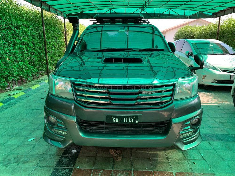 Toyota Hilux 2012 for Sale in Lahore Image-1