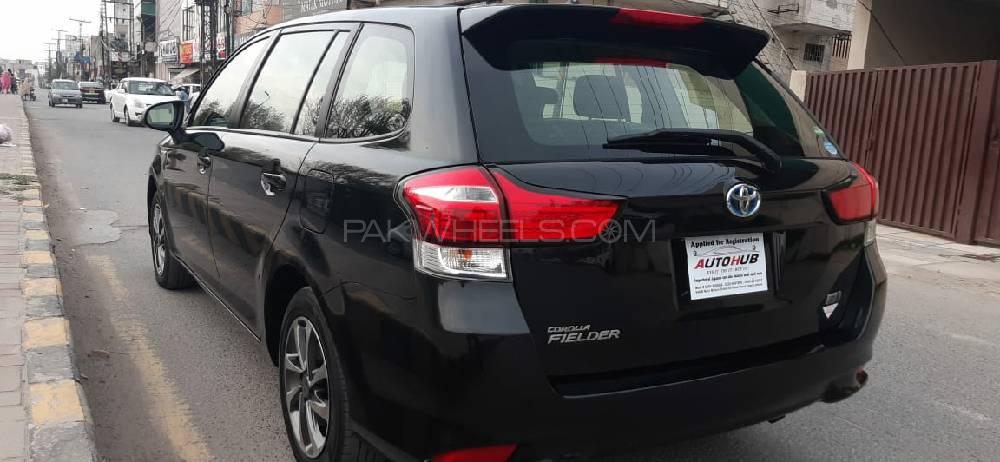 Toyota Corolla Fielder 2017 for Sale in Lahore Toyota Corolla Fielder 2017 for Sale in Lahore Image-3