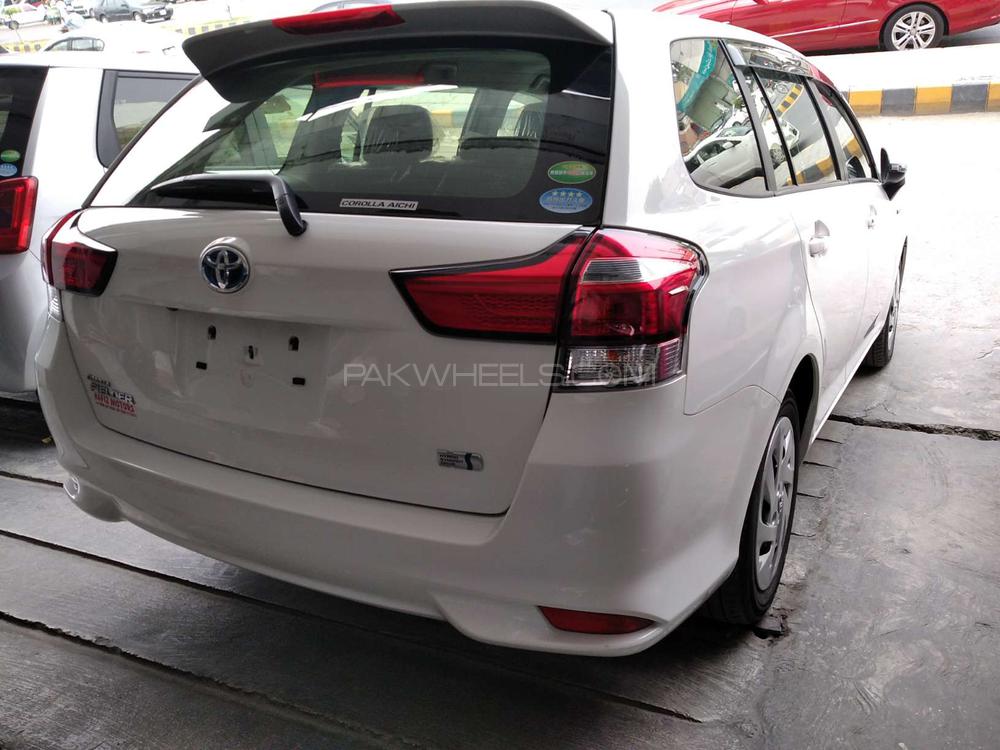 Toyota Corolla Fielder 2018 for Sale in Lahore Toyota Corolla Fielder 2018 for Sale in Lahore Image-5