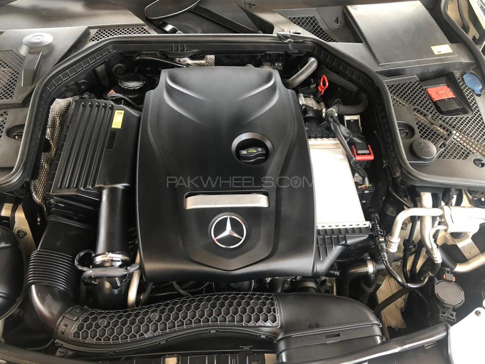 Mercedes Benz C Class 2014 for Sale in Peshawar Mercedes Benz C Class 2014 for Sale in Peshawar Image-12