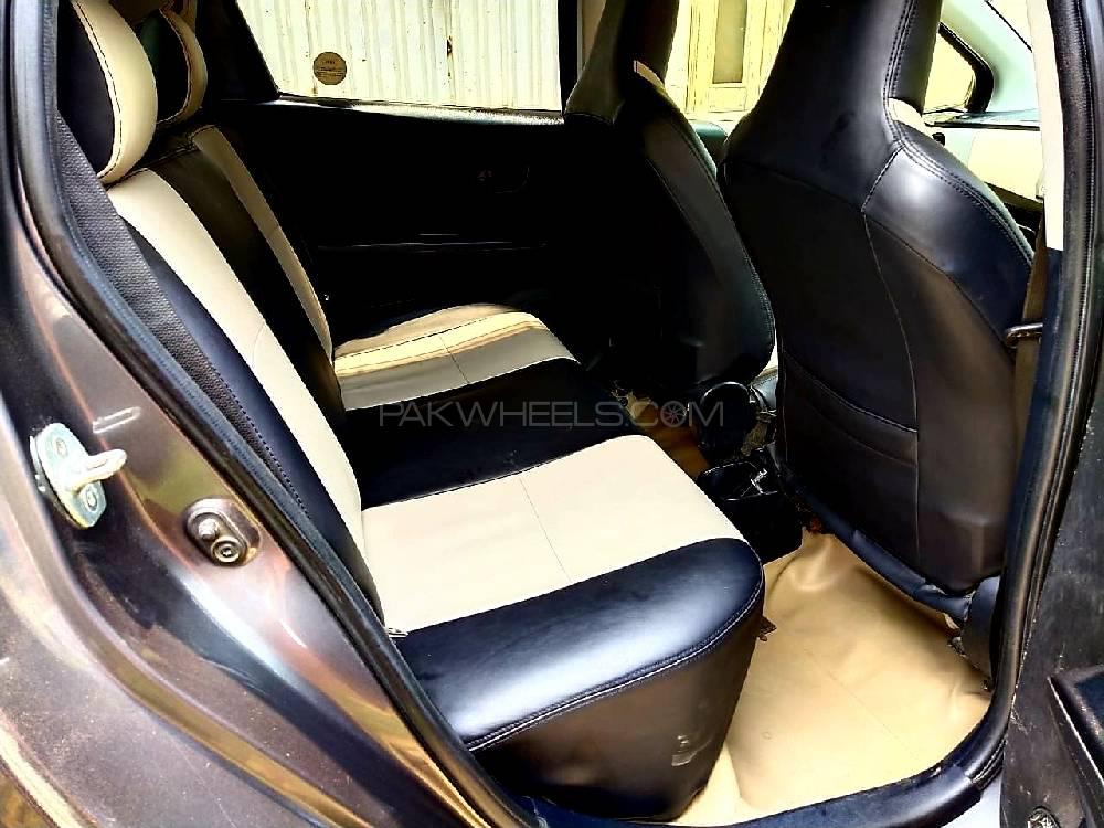 Toyota Vitz 2011 for Sale in Faisalabad Toyota Vitz 2011 for Sale in Faisalabad Image-8