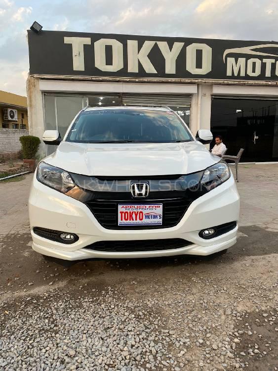 Honda Vezel 2015 for Sale in Peshawar Image-1
