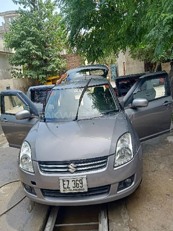 Suzuki Swift 2015 for Sale in Gujrat Image-1