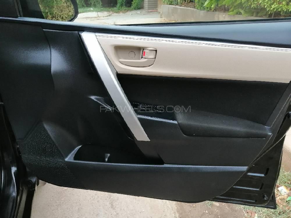 Toyota Corolla 2017 for Sale in Karachi Toyota Corolla 2017 for Sale in Karachi Image-18