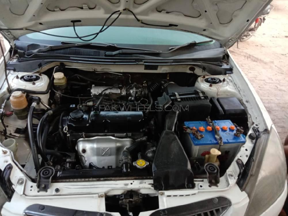 Mitsubishi Lancer 2005 for Sale in Lahore Mitsubishi Lancer 2005 for Sale in Lahore Image-17