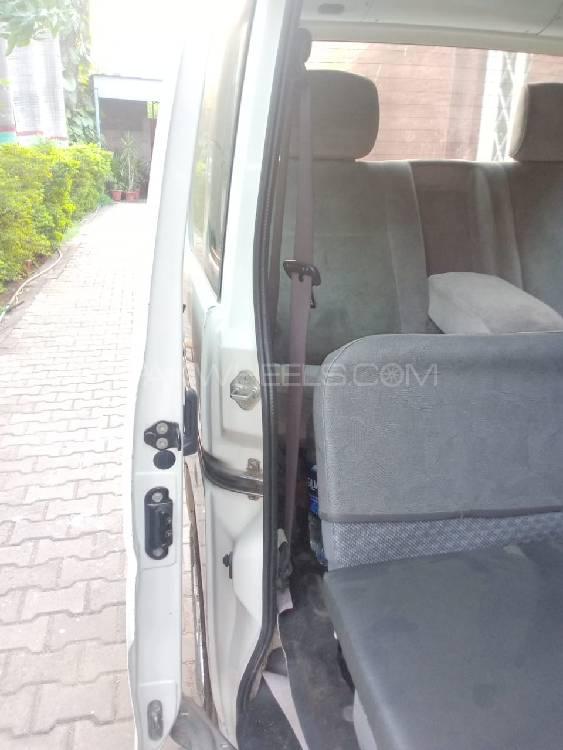ڈائیہاتسو ہائی جیٹ 2012 for Sale in لاہور ڈائیہاتسو ہائی جیٹ 2012 for Sale in لاہور Image-10