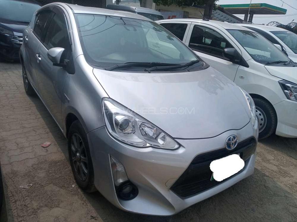 Toyota Aqua 2016 for Sale in Gujranwala Toyota Aqua 2016 for Sale in Gujranwala Image-3