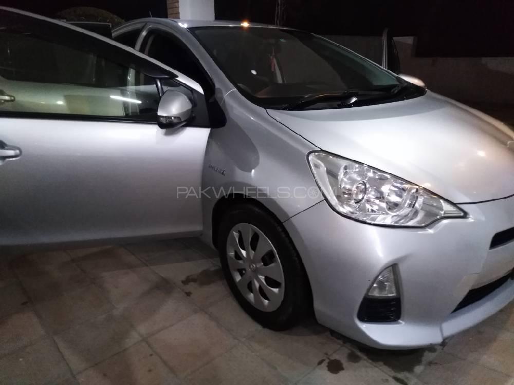 Toyota Aqua 2014 for Sale in Abbottabad Toyota Aqua 2014 for Sale in Abbottabad Image-3