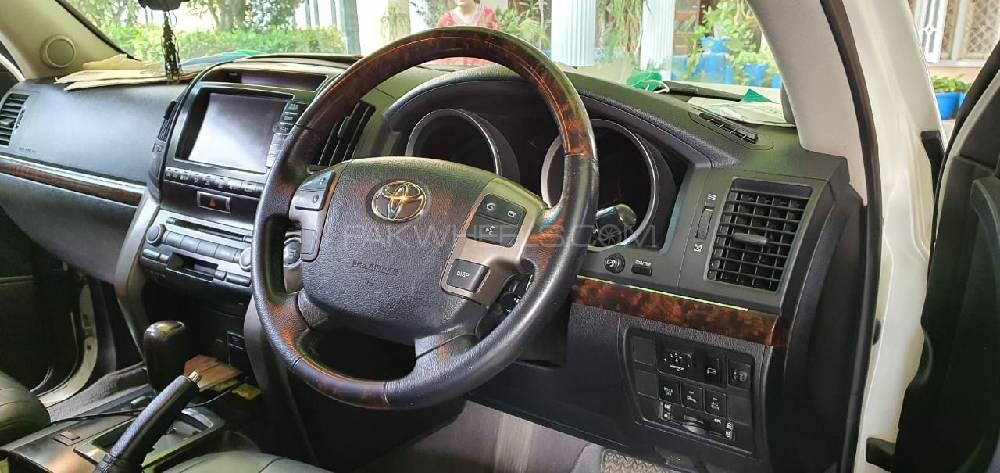 Toyota Land Cruiser 2008 for Sale in Gujranwala Toyota Land Cruiser 2008 for Sale in Gujranwala Image-4