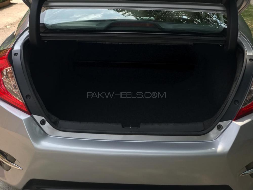 Honda Civic 2019 for Sale in Peshawar Honda Civic 2019 for Sale in Peshawar Image-12