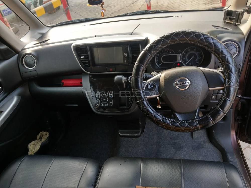 Nissan Dayz Highway Star 2014 for Sale in Gujrat Nissan Dayz Highway Star 2014 for Sale in Gujrat Image-2