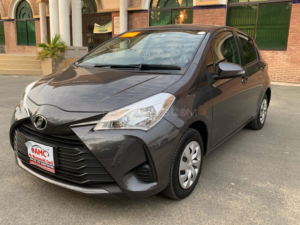 Toyota Vitz 2017 for Sale in Sahiwal Toyota Vitz 2017 for Sale in Sahiwal Image-5