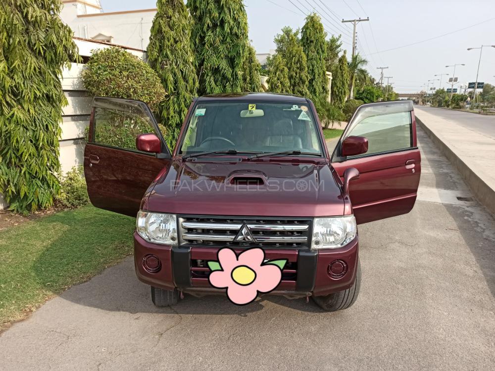 Mitsubishi Pajero Mini 2010 for Sale in Multan Mitsubishi Pajero Mini 2010 for Sale in Multan Image-7