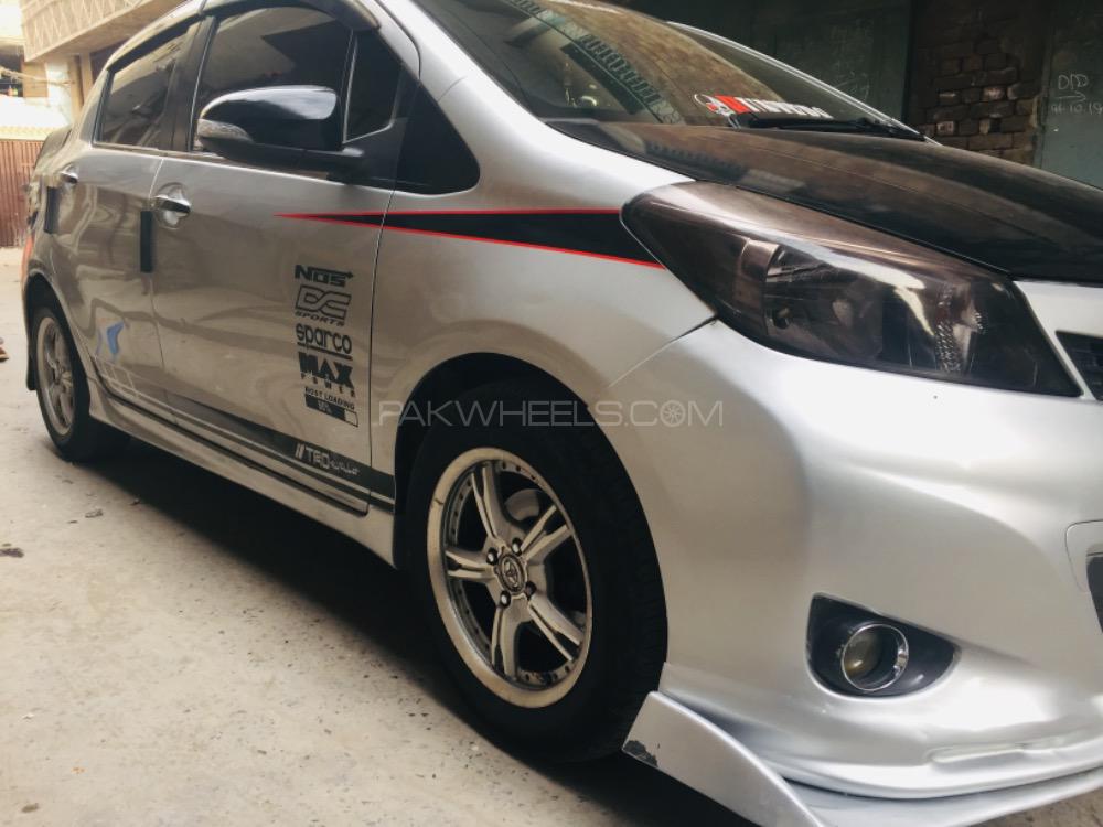 Toyota Vitz - 2016  Toyota Vitz - 2016  Image-2