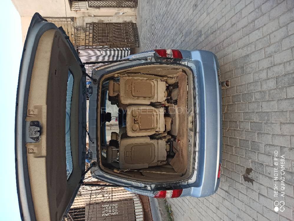 SsangYong Stavic 2006 for Sale in Sargodha SsangYong Stavic 2006 for Sale in Sargodha Image-11