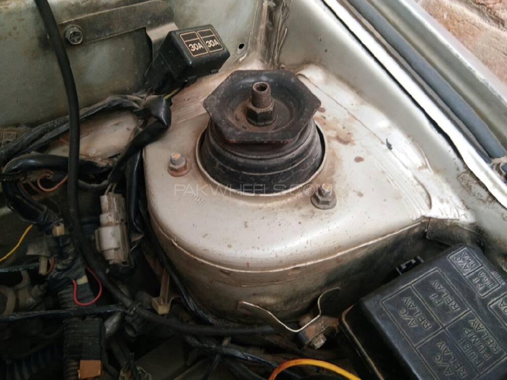 Suzuki Cultus 2005 for Sale in Peshawar Image-1
