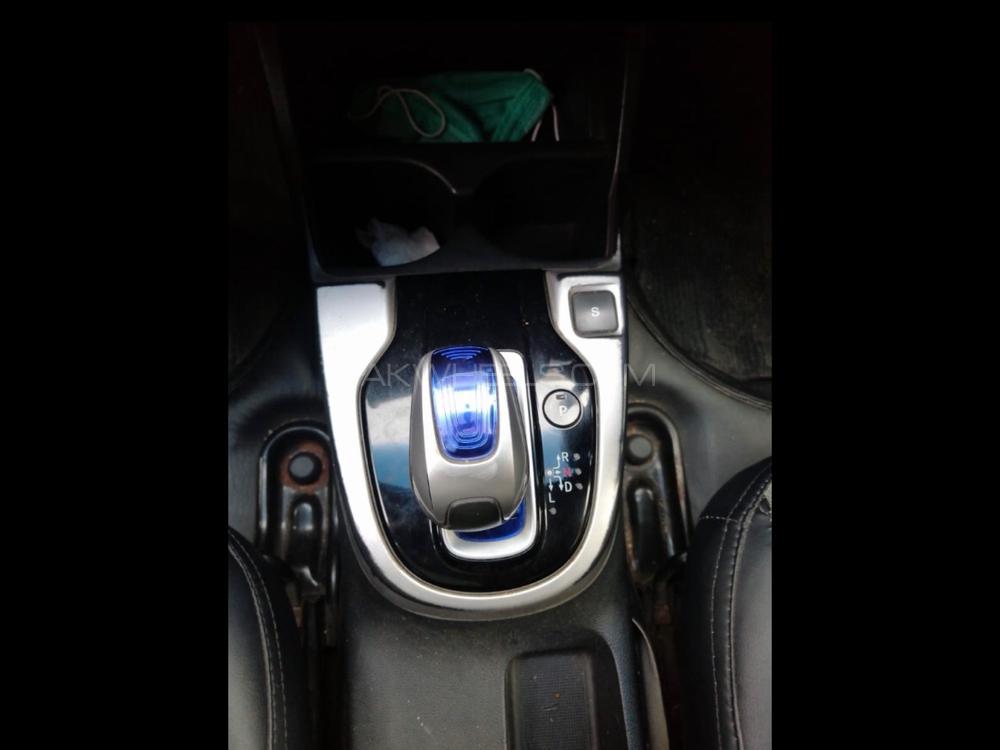 Honda Fit 2014 for Sale in Karachi Honda Fit 2014 for Sale in Karachi Image-9