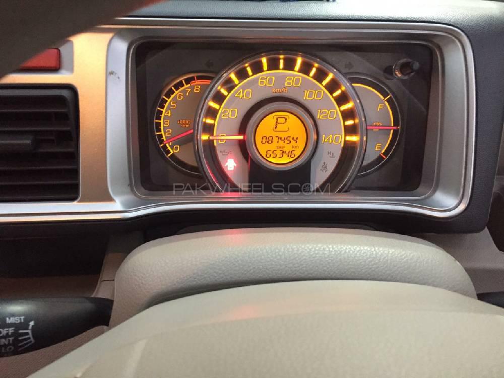 Honda Life 2014 for Sale in Lahore Honda Life 2014 for Sale in Lahore Image-16