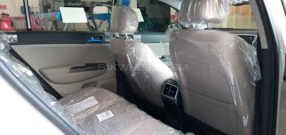 KIA Sportage 2020 for Sale in Karachi KIA Sportage 2020 for Sale in Karachi Image-4