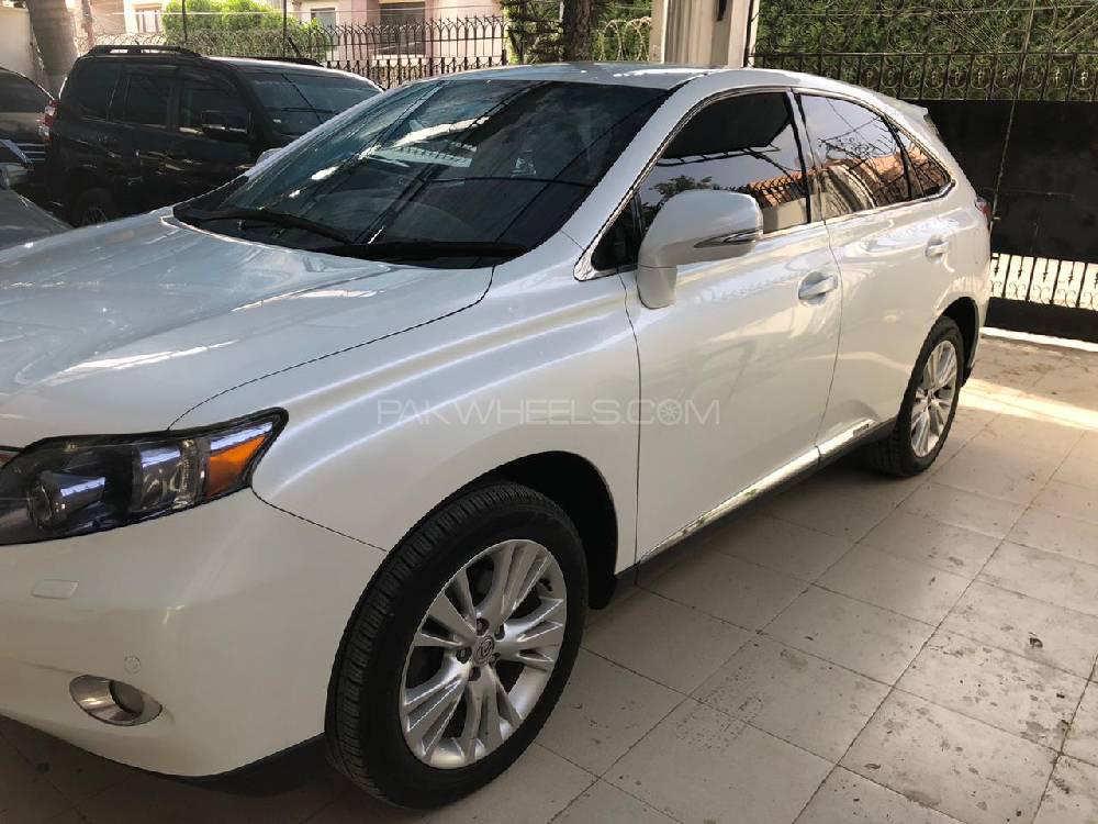 Lexus RX Series 2010 for Sale in Karachi Lexus RX Series 2010 for Sale in Karachi Image-10