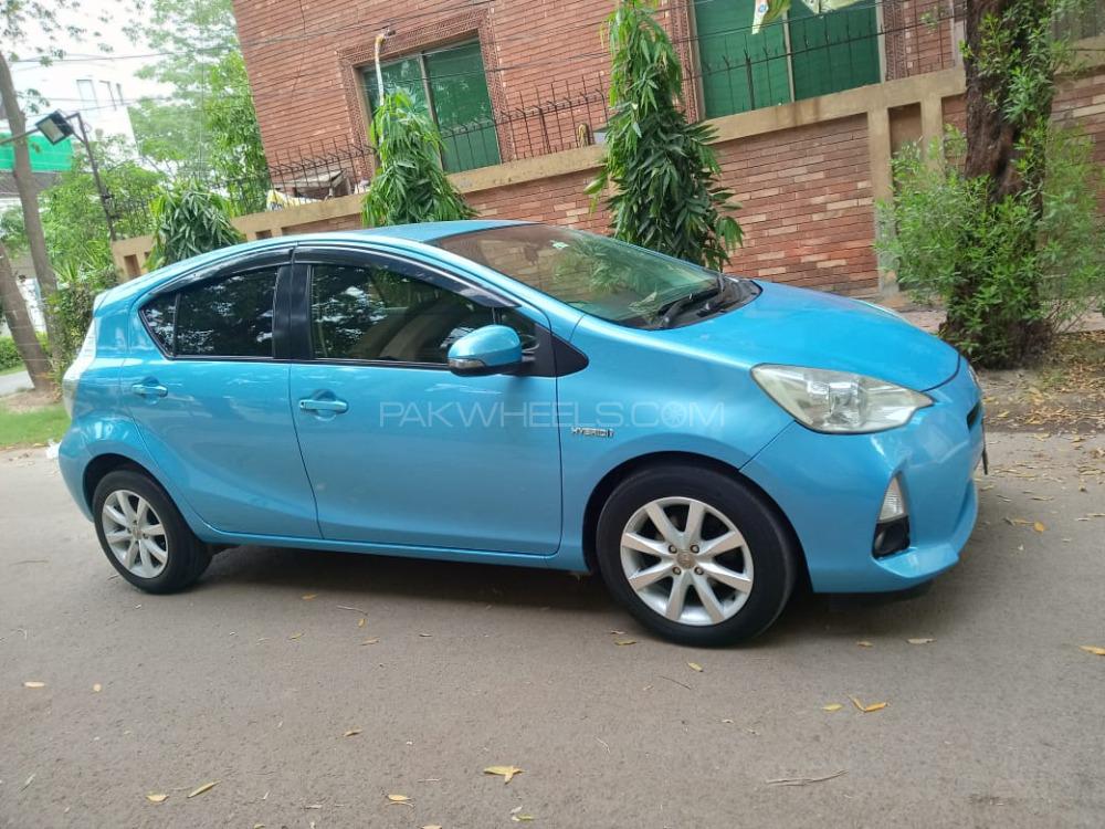 Toyota Aqua 2012 for Sale in Lahore Image-1