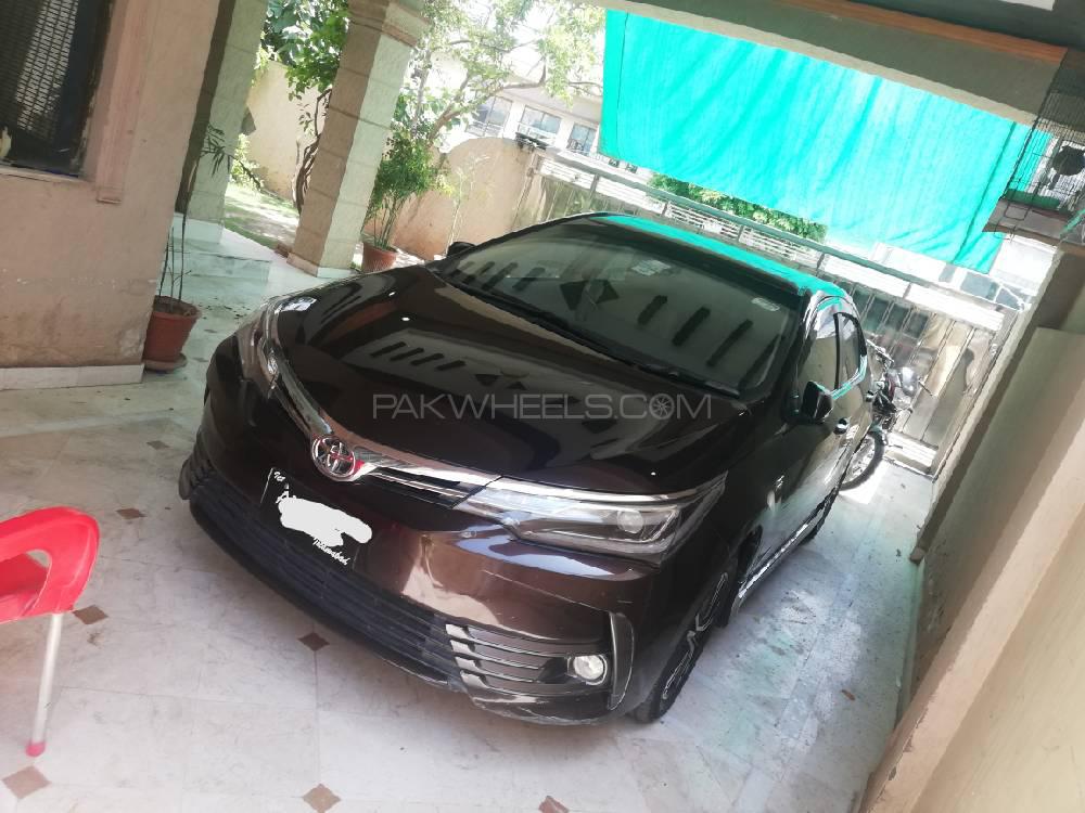 Toyota Corolla 2017 for Sale in Islamabad Image-1