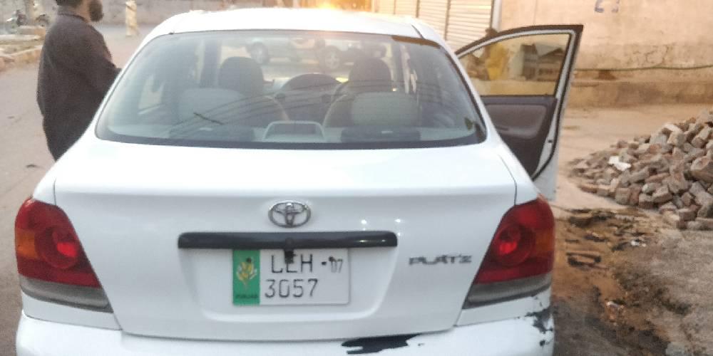 Toyota Platz 2004 for Sale in Lahore Toyota Platz 2004 for Sale in Lahore Image-5