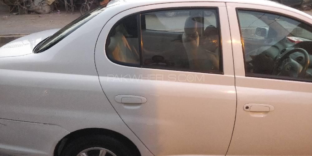 Toyota Platz 2004 for Sale in Lahore Toyota Platz 2004 for Sale in Lahore Image-9