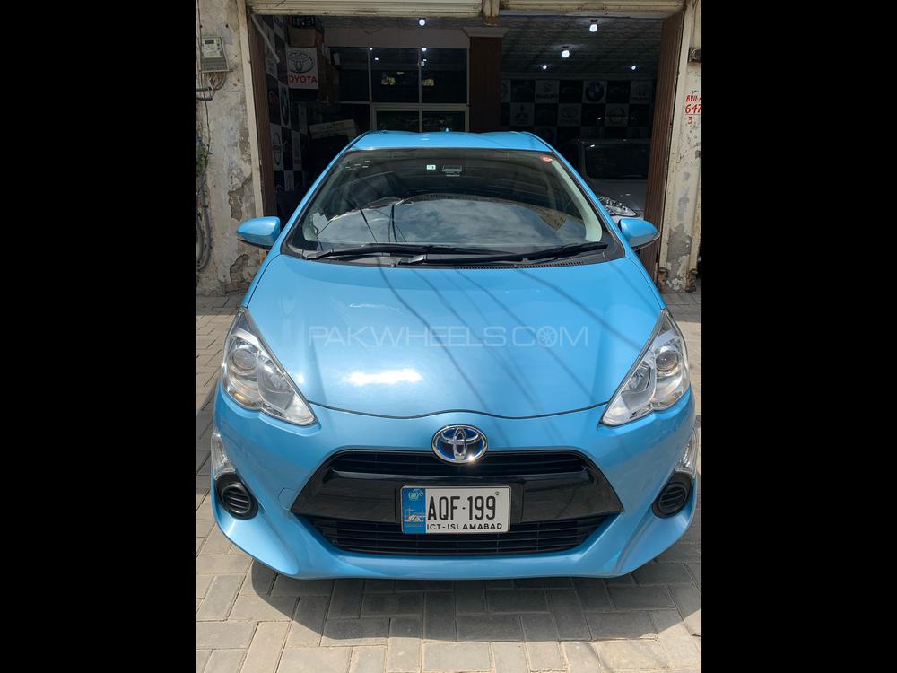 Toyota Aqua 2016 for Sale in Sahiwal Image-1