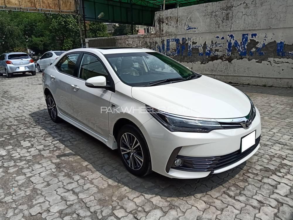 Toyota Corolla 2019 for Sale in Lahore Toyota Corolla 2019 for Sale in Lahore Image-4