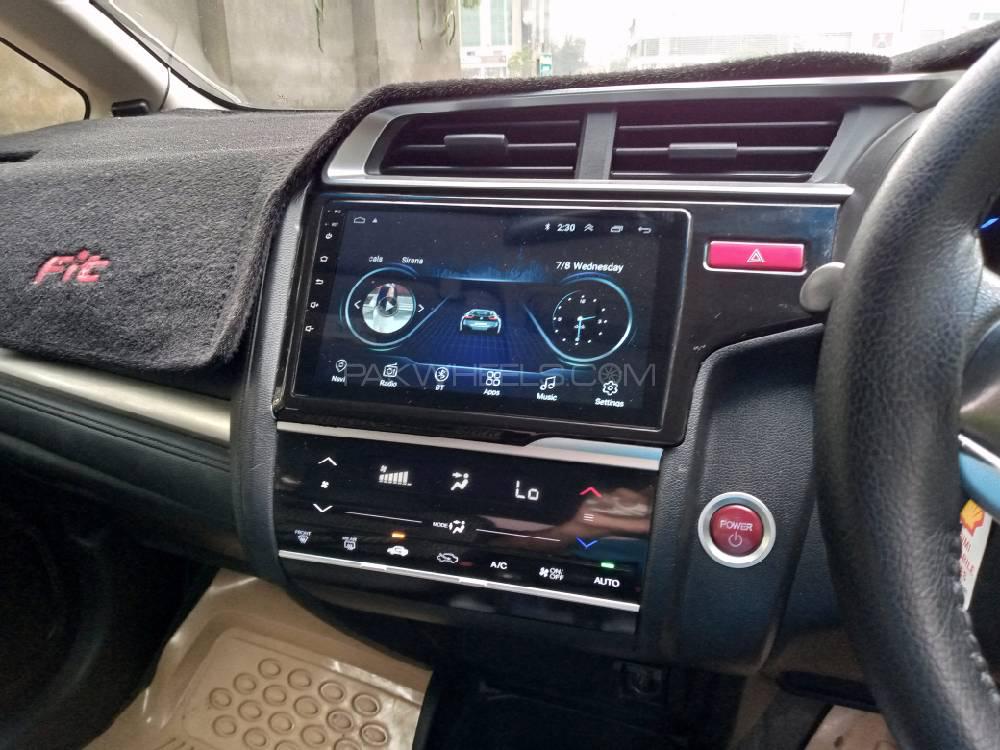 Honda Fit 2014 for Sale in Karachi Honda Fit 2014 for Sale in Karachi Image-9