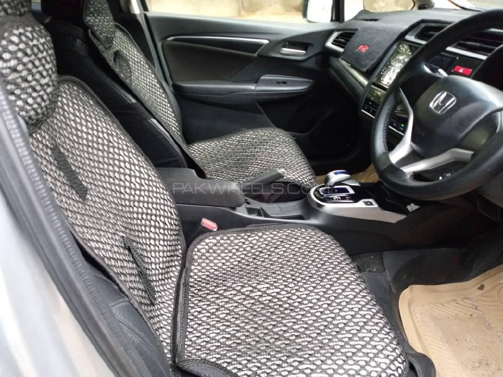 Honda Fit 2014 for Sale in Karachi Honda Fit 2014 for Sale in Karachi Image-7