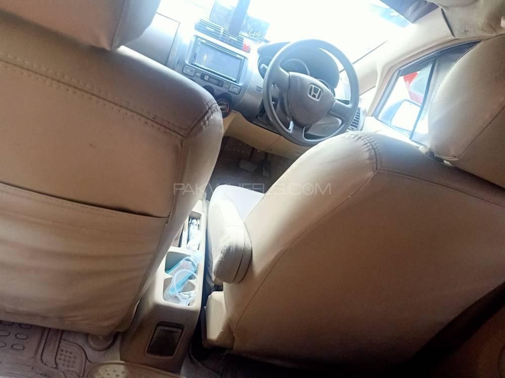 Honda City 2006 for Sale in Faisalabad Honda City 2006 for Sale in Faisalabad Image-12