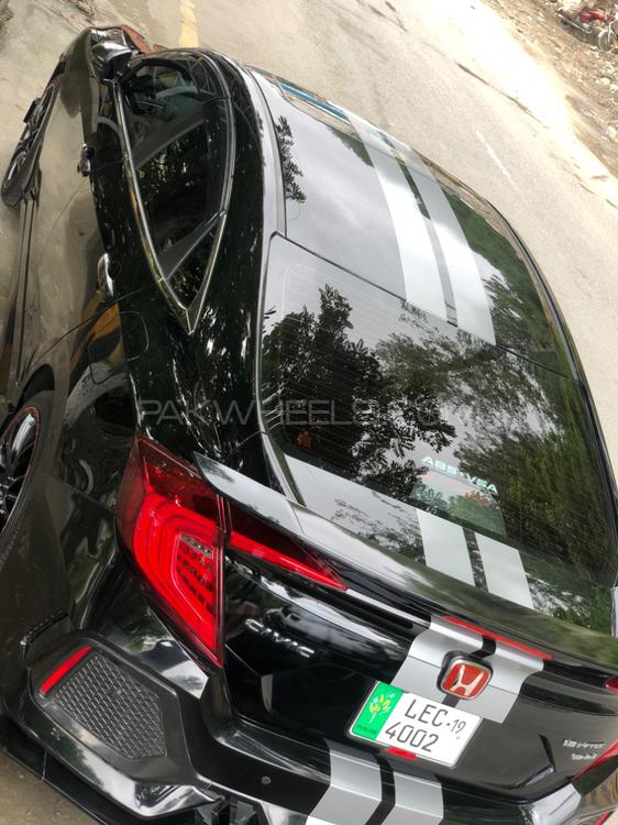 Honda Civic - 2019  Honda Civic - 2019  Image-2